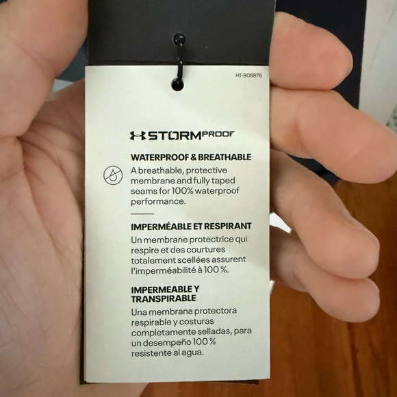 NEW Under Armour Men's Cloudstrike Colorblock Jacket - Picture 3 of 5